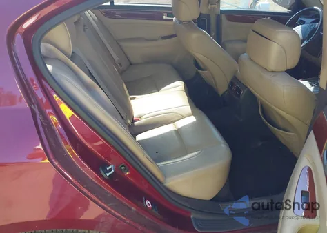 2013 Hyundai Genesis 3.8 z USA, uszkodzony, nr VIN KMHGC4DD0DU225975